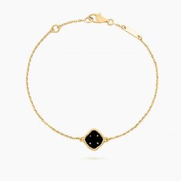 1 motief bloem klavertje vier vanclef armband ontwerper voor vrouwen 2 kant onyx parelmoer dames bedelarmbanden V-VERGOLD 18k gouden sieraden vrouw dagelijkse outfit