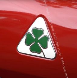 1 paire d'autocollants de décoration de garde-boue en aluminium, trèfle à quatre feuilles pour Alfa Romoe Giulia Stelvio, autocollants extérieurs, accessoires de voiture 3834933