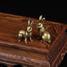 1 par de adornos de estatua de conejo de la suerte del zodiaco de cobre antiguo, estatuilla en miniatura de animales de latón macizo Vintage, decoración de escritorio para mascotas Y249r