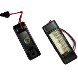 1 paio di luci per targa auto in plastica per Nissan Qashqai X-Trail Juke Primera luce targa luminosa a Led