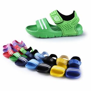 1 paar casual kinderen kinderen schoenen babyjongen meisje gesloten teen zomer strand sandalen plat 220705