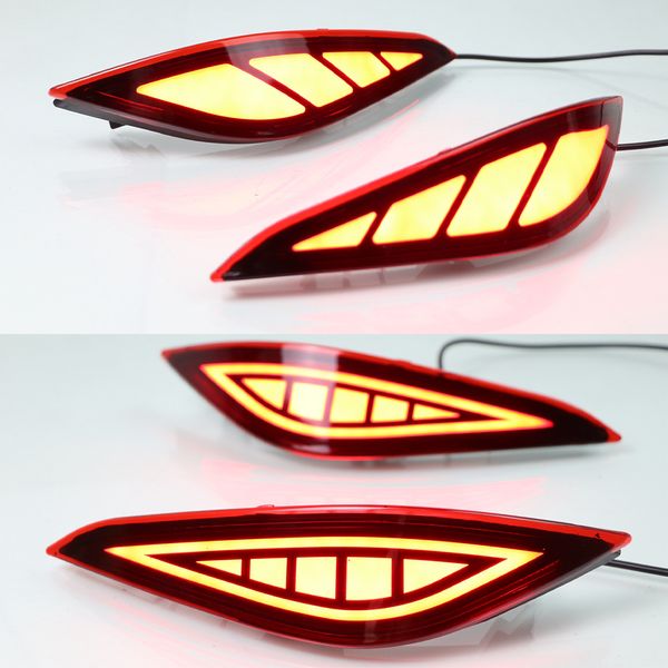 1 pares LED Reflector Coche Trasero antiniebla lámpara Freno Luz trasera Lámpara de decoración de parachoques para Toyota Rush 2018 2019 2020