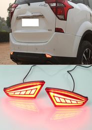 1 paar LED Reflector Licht LED ACHTER BUMPER LAMP Remlicht achterste mistlamp voor Mahindra XUV500 2018 20192569649