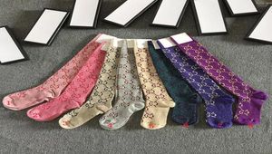1 pairebox Femmes Stockss G Letter Jacquard Golden Silk Tricoted Ladies Socks Hight Quality Stockings 15 Colors With Gifts Box1542991
