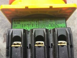 1 PC Original Moeller Switch P3-100 / EA / SVB NIEUW IN BOX GRATIS VERPEELde verzending