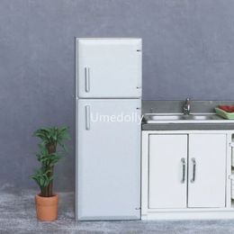 1 Uds. Mini refrigerador de cocina para casa de muñecas en miniatura a escala 12 para OB11 accesorios de muñeca BJD juguete 240223