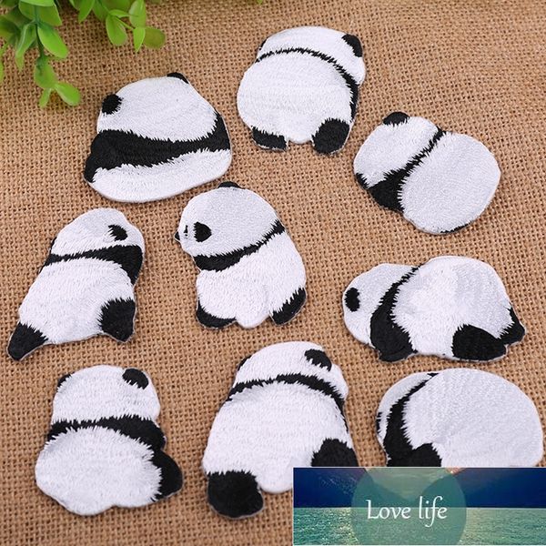 1 pièces dessin animé Panda ours Patch autocollants pour vêtements Badge broderie fer sur des patchs animaux pour sac à dos accessoire à créer soi-même