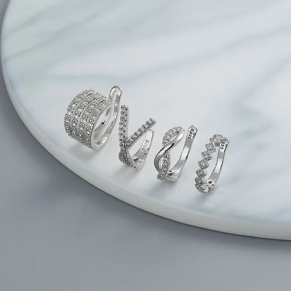 1 pcs Crystal Coréen Wave Cross Cuff Cuff sur des boucles d'oreilles pour les femmes sans pierre bijoux non lourde 240418