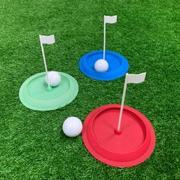 1 pc's binnengolf Putting Green Blue and Red Hole Cup -oefening met witte vlag Putter Trainer Outdoor Training AIDS Supplies