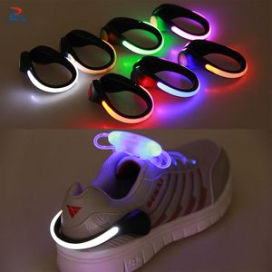 1 pièces en plein air vélo vélo LED lumineux sécurité nuit course chaussures Clips lumière cyclisme sport lampe d'avertissement lumière de sécurité