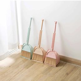 1 set Baby Mini Sweeping House Toys Set Child Mop Broom Dust Pan Set Telescópico Finend Play Juguetes Regalos para niños 231221