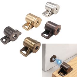 1 set magnetische deur dichter Cabinet Catches Latch Magnet Wardrob Deur Stopper Kastafsluiting Home Hardware Meubels Fittingen
