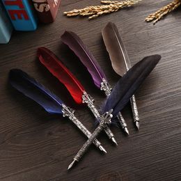 1 conjunto Multicolor Retro Quill Dip Pen Turquía Feather Pen Quill Oblique 5 Nibs Pen Set Herramientas de redacción de regalos Suministro de oficina 240523