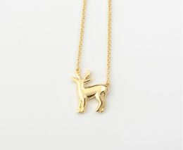 1 Sika Deer Elk Antler hanger ketting Kerstmis rendier fawn dieren sleutelbeen eenvoudige kinderen039S Lucky Woman Mother Me5472980