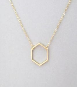 1 Simple Hollow Line Hexagon Charm Pendant ketting uitgesneden open polygon gelukkige geometrische vierhoekige vrouw moeder Men039S FAM6241608
