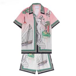 1 été mode hommes survêtements Hawaii pantalons de plage ensemble chemises de créateurs impression chemise de loisirs homme slim fit le conseil d'administration à manches courtes courtes beachsQ32