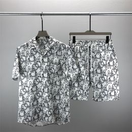 1 mode d'été Hommes Survêtements Hawaii pantalons de plage ensemble chemises de créateurs impression loisirs chemise homme slim fit le conseil d'administration à manches courtes courtes beachsQ143
