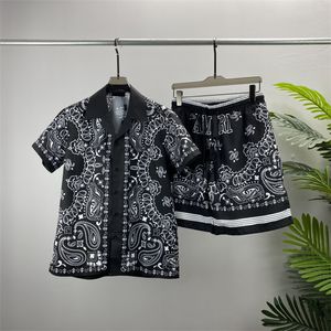 1 mode d'été Hommes Survêtements Hawaii pantalons de plage ensemble chemises de créateurs impression chemise de loisirs homme slim fit le conseil d'administration à manches courtes courtes beachsQ84