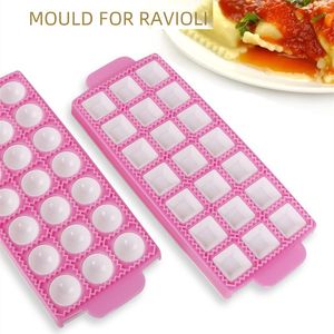 10/21Cavity Multifunction Plastic Ravioli Mold Dumpling Maker Empanada Press Mold Dough Cutter Pie Ravioli Keukengereedschap MJ0869