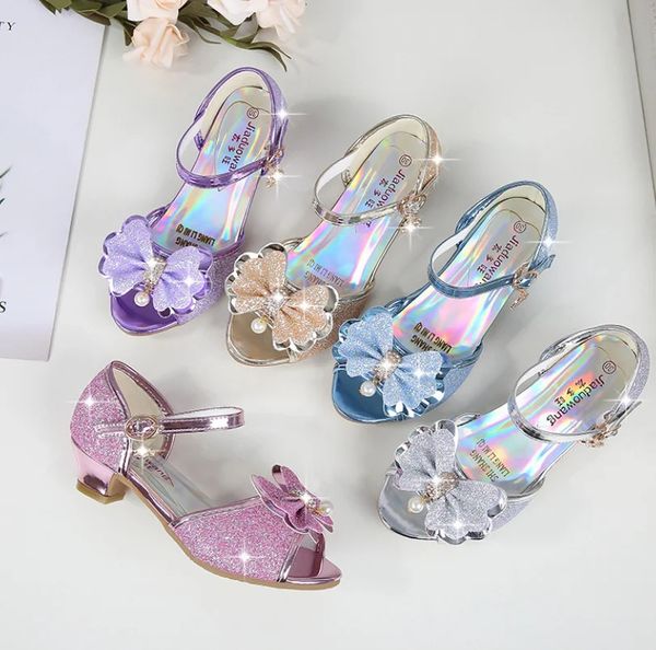 10 couleurs Enfants Princesse Sandales Kids Girls Chaussures de mariage High Heels Robe Chaussures Bowtie Gold Pink Blue Silver Chaussures pour filles 240415