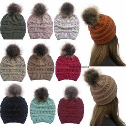 10 couleurs confettis tricotés chapeaux viennent avec boule de peluche hiver ski bonnet 2019 nouveau arrivé chapeau chaud pour femme