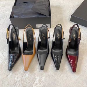 10 dagen geleverd 1 luxe Lee Mirrored Leather Slingback Pump prom jurk Dance Black Shoe Man Designer Heel Woman Sandaal Glip Flip Flip Slipper Crocodile Slim High H