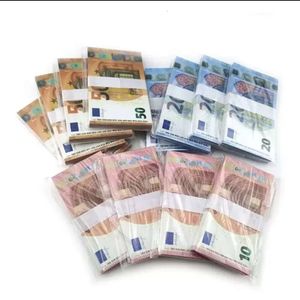 10 Fake Supplies Party 2022 Banknote 20 50 100 200 500 500 Dollar Euros Relist Toy Bar accessoires Copie de monnaie Copie de monnaie FAUX-Billets 100pcs / Pack 0 0 0 0pcs / Pack