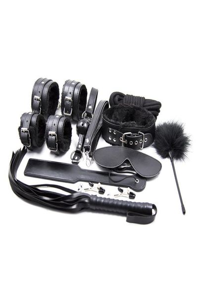 10 po en 1 kit de bondage noir Pu Cuir Conservent chambre à coucher de sexe amusant