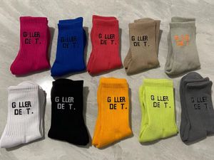 10 calcetines de algodón con parte inferior de toalla para hombre y mujer, bordado de letras clásico en blanco y negro, calcetines transpirables GA, calcetines deportivos de fútbol y baloncesto