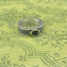10% DE DESCUENTO 2023 Joyas Nueva plata esterlina usada esmalte verde claro letra entrelazada hombres y mujeres anillo de pareja