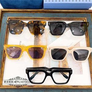 10% de réduction Lunettes de soleil Nouvelle famille de haute qualité grande boîte lunettes de soleil jaunes hommes lunettes résistantes aux UV pouvant être assorties à des montures de myopie pour femmes gg1084
