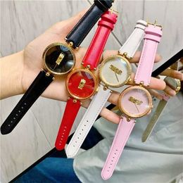 10% de remise de la montre Watch Falles Falles Luxury Style de la tête de la tête avec bracelet en cuir Clock Ve 26