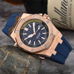 10% de réduction Watch Watch Luxury Mens Women Quartz Oak Hexagon Man Mand Lady Wristwatch Strap Rubber Sports 9009 Modern Men Bracelet