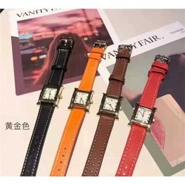 10% korting Watch Watch Traceless Aijia H-Series Square Temperament Two Pin Digital Dial Dames