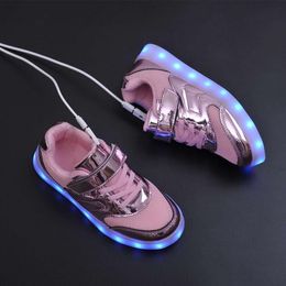 10 paar / perceel 60 cm 24LED SMD 3528 RGB LED -schoenen Strip Licht Set met controller schakelaar USB oplaadbaar waterdichte DIY LED -licht