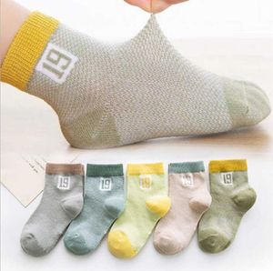 10 paires / lot enfants chaussettes courtes mode sport chaussettes respirant coton enfants sox printemps été automne mince maille chaussette décontracté mignon soxs