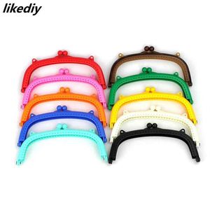 10 PCS Lot 16 cm Candy Color Arc Resin Plastic Portebrame met hole Kiss Clasp Lock Diy Bag Accessoires 210901213Z