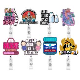 10 stks/partij Aangepaste sleutelhangers Medische serie Hartverpleging Acryl Glitter Plastic Surub Life Badge Reel voor verpleegster Arts Accessoires Badgehouder