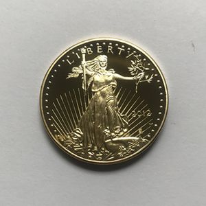 10 Uds. Insignia no magnética Freedom Eagle 2012 chapada en oro 32 6 Mm estatua americana conmemorativa gota de la libertad monedas aceptables