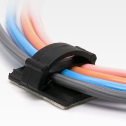 10 PCS blancs Under Desk Cable Organizer USB Winder Desktop Tidy Clips Management Wire Support pour les accessoires de cordon de télévision en casque