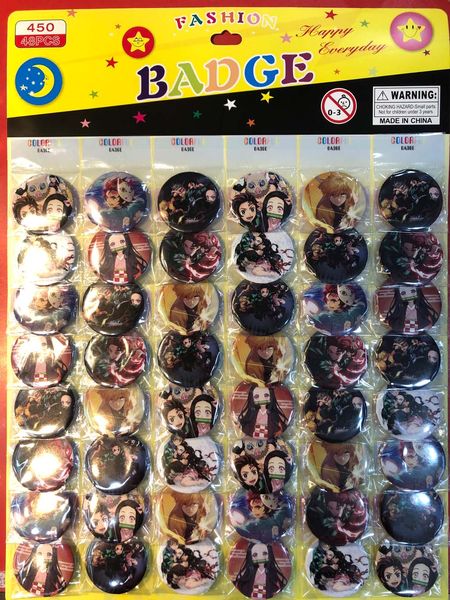 Livraison gratuite 10 feuilles de 480pcs Japan Anime Cartoon Pin Round Badge Brooches 4,5 cm Films Games Girls Boy Cadeaux For Friends Bijoux Charme Fashion Wholesale 2024