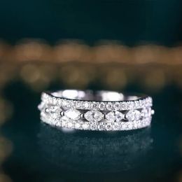 100% 18K Bijoux en or blanc vintage Hollow Pattern couples mariage 18 k anneaux de fiançailles pour femmes mode anel de prata bijoux 240422
