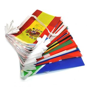 100/200 comtés de la mode Flags nationaux internationaux drapeaux mondiaux Flags Banner à bruant pour décoration de fête 240425
