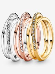 100 925 Sterling Silver Crossover Pave Ring de boda Triple Band para mujeres Accesorios de joyería de compromiso de moda7375146