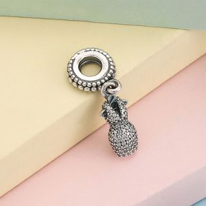 Perle de charme de robe éblouissante en argent sterling 100% 925 avec pierre de zircone cubique convient aux bracelets de charme de bijoux Pandora européens