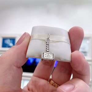 Perle en forme de marteau en argent sterling 100 % 925 pour bracelets à breloques européens Pandora.