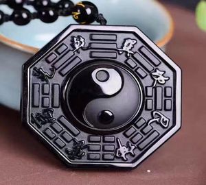 100 zwarte obsidiaan stenen hanger gesneden YinYang roddels acht diagram hanger kralen ketting cadeau voor mannen sieraden ketting Y1895785499