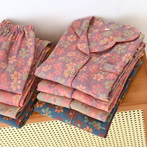 100% katoenen crêpe Homeclothes Autumnwinter dames pyjama's pakken longsleven broek 2 -stuk garende jacquard pyjama's 240520