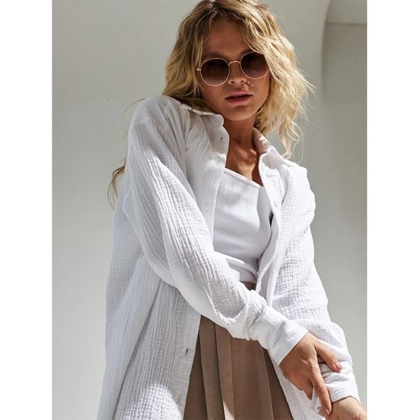 100% coton Shirt blanc massif pour femmes Office décontracté Lady Rabout Down Down à manches longues tuniques d'automne en vrac Womens Tops 240326