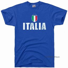 T-shirts 100% coton Men Italia FUTBOL SOCCERBALL FLAG VINTAGE T-SHIRT GUBS STREETWEAR CREW COUC 240408